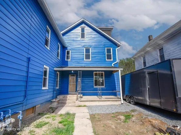 147 W Dorrance St, Kingston, PA 18704