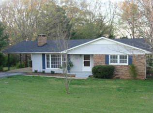 302 Shirley Dr, Lawrenceburg, TN 38464