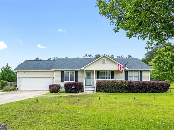 111 Royal Ln, Gray, GA 31032