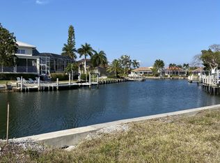 802 Saturn Ct, Marco Island, FL 34145