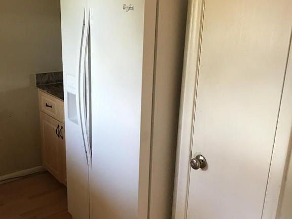 5th image of 6028 Forest Hill Blvd APT 202