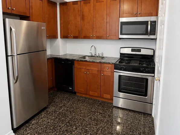 141 Booraem Ave APT 8, Jersey City, NJ 07307