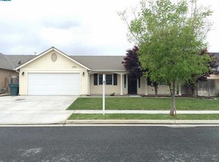 739 Descanso Bay St, Tulare, CA