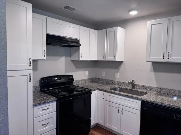 901 Parmer Ave APT 4, Killeen, TX 76541