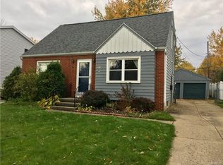 18 Furlong Rd, Cheektowaga, NY 14215