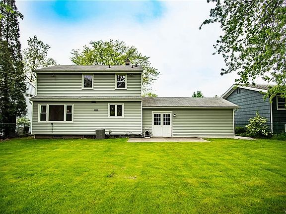 4th image of 45 Ava Ln