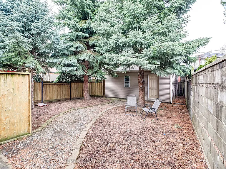 454 Donlands Ave #R2 — Photo 24