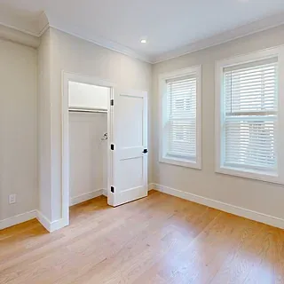 4 bed, 1100 sqft, $5,275 — Photo 4