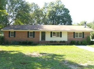 202 Dogwood Dr, Dublin, GA 31021