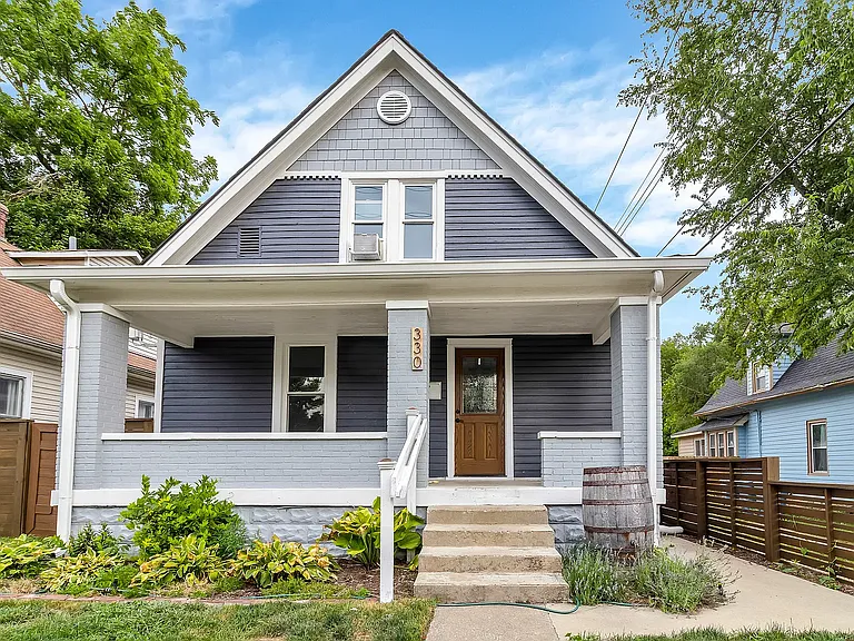 330 Bernard Ave — Photo 37