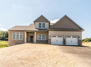 2050 Katem Ct, Breinigsville, PA 18031