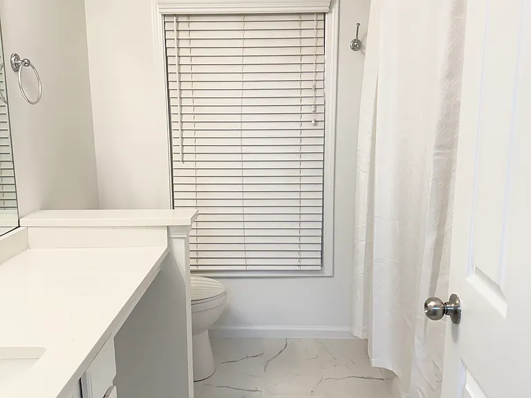 3901 Portland Trail Dr — Photo 29