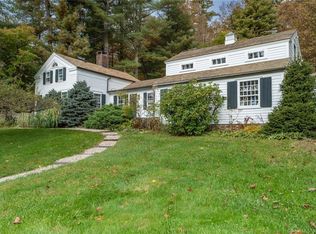 31 Belgo Rd, Lakeville, CT 06039