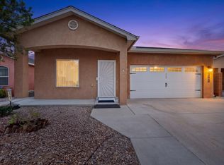 2367 Firewheel Ave SW, Los Lunas, NM 87031