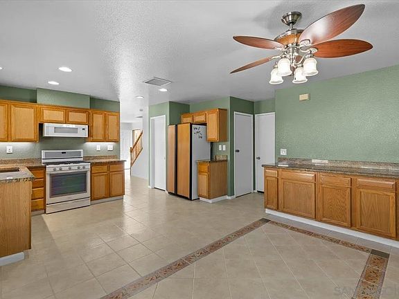 5th image of 3014 Ellinger Pl
