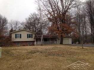 1865 Kaiser Tower Rd, Pinconning, MI 48650