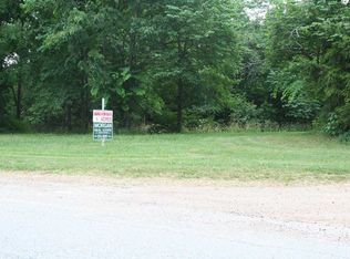 187 Highway Hwy, Eureka Springs, AR 72632