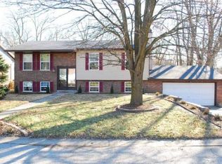 200 Bobbie Dr, Swansea, IL