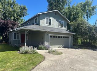 1341 Evan Ln, Ashland, OR 97520