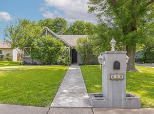 800 Easy Day Cv, Austin, TX 78745