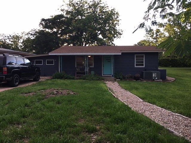 1st image of 804 S Avenue J