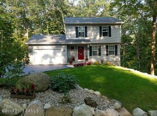 9 Tee Dr, Queensbury, NY 12804