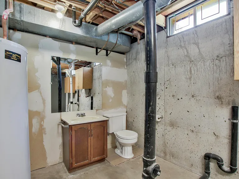 4036 N Edgemoor Dr — Photo 25