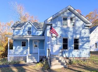 301 Central St, Hudson, MA 01749