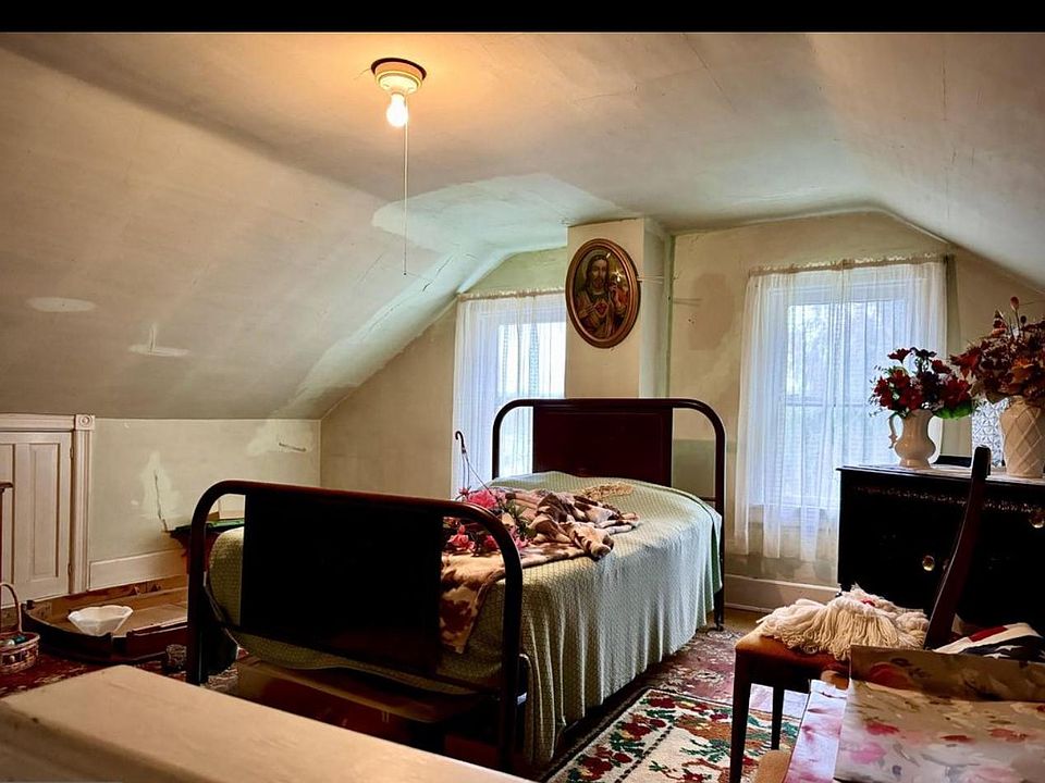 39 Sport Hill St, Branchdale, PA 17923 Zillow