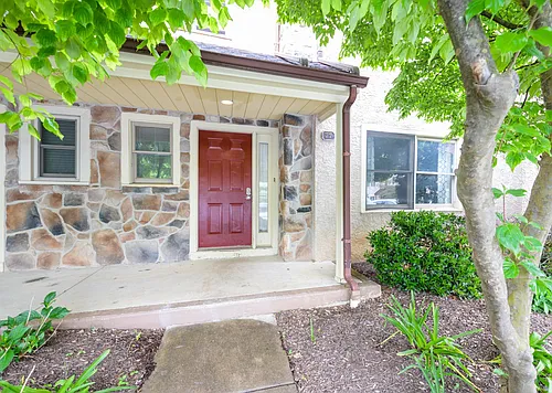 77 Bunker Hill Ct Photo 1