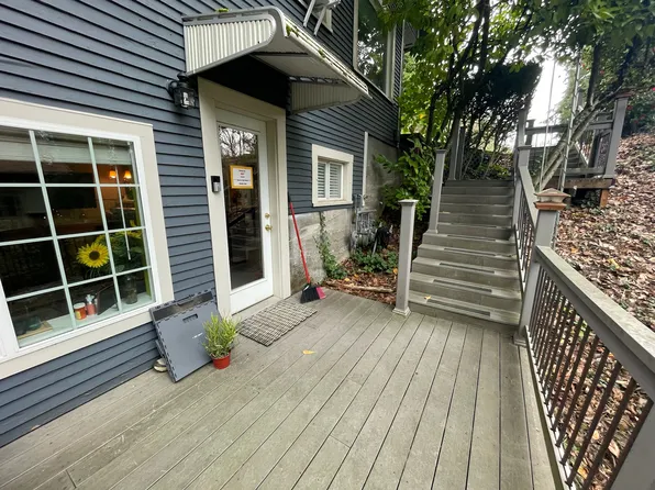 3405 SW 10th Ave Unit B, Portland, OR 97239