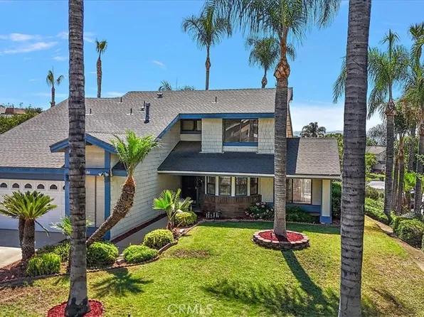 5684 Eveningside Ln, Riverside, CA 92509