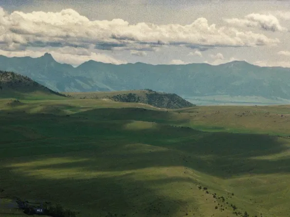 Horseshoe Gulch Rd, Manhattan, MT 59741
