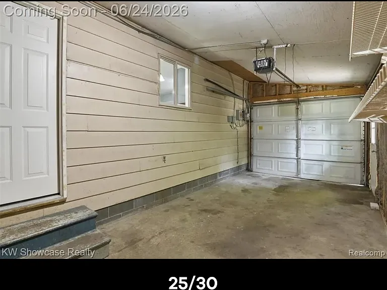 801 Farnsworth Rd — Photo 18