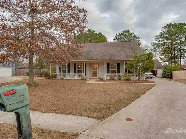 2501 Reabok Cir SW, Huntsville, AL 35803