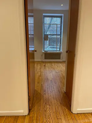 Rented by Manhattan Flats | media 14