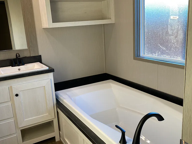 454 Mount Pleasant Rd #6 — Photo 7