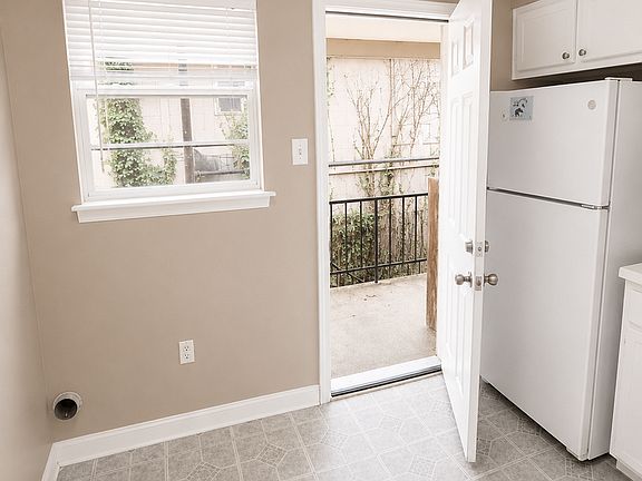 4th image of 2783-2799 Beverly Hill St #2783-6