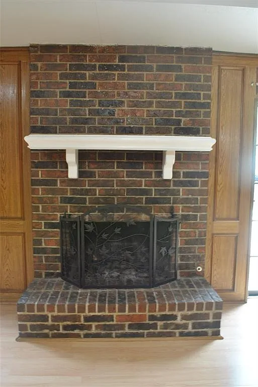 3 bed, 2.0 bath, 1795 sqft, $2,400 — Photo 1