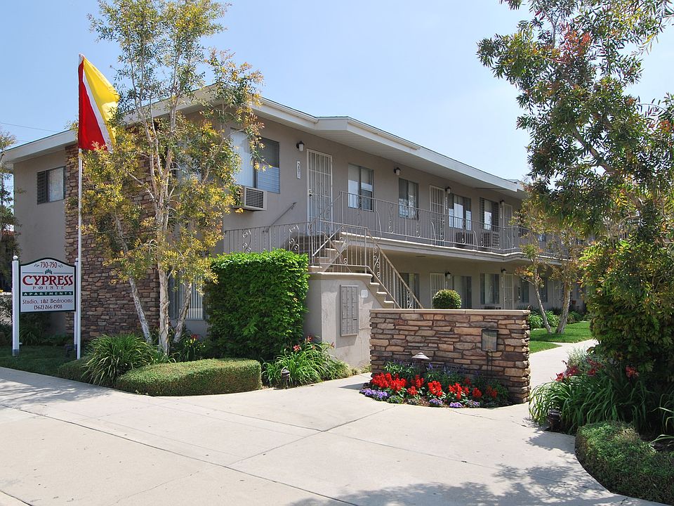 2nd image of 750 N Cypress St APT 103