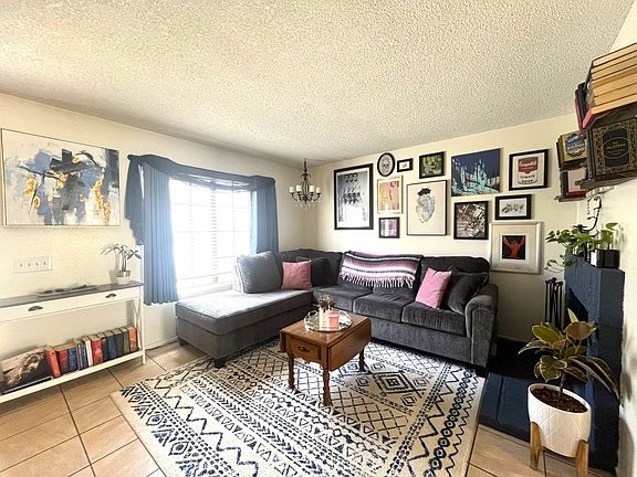 5th image of 1013 W Linden St APT 32