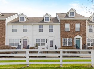 992 Hartford Village Blvd, Columbus, OH