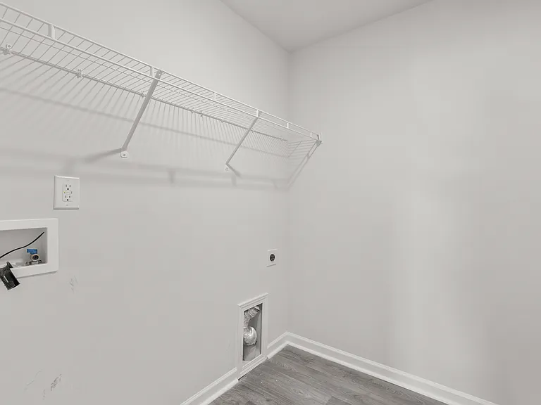 109 W Farm Loop — Photo 34