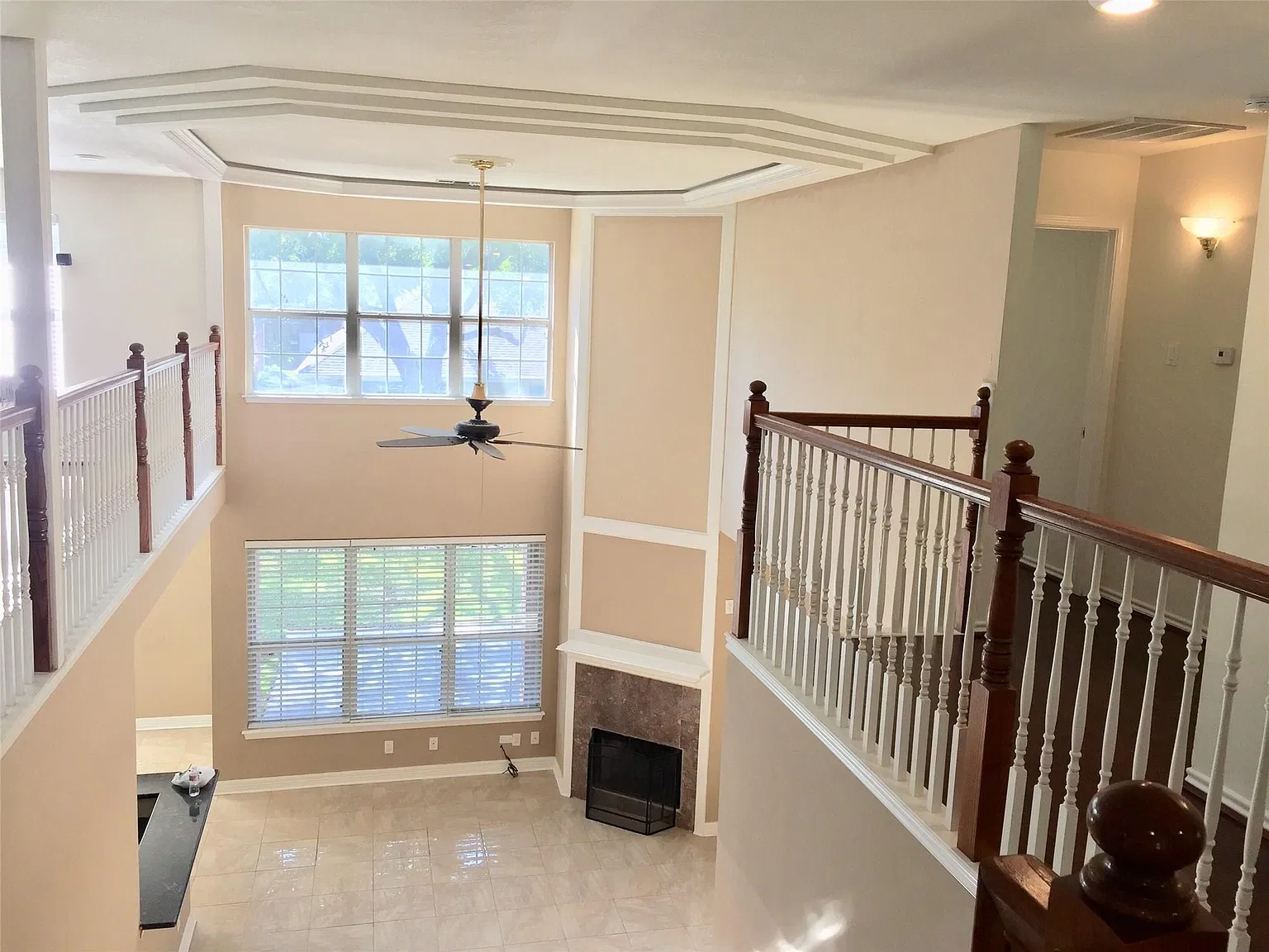 5 bed, 3.5 bath, 3343 sqft, $2,600 — Photo 1