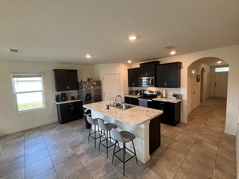 1169 SW Hunnicut Ave — Photo 11