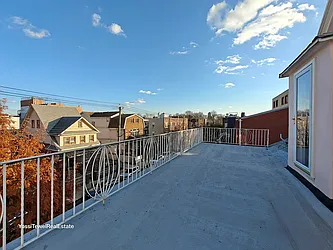 2064 East 13th Street