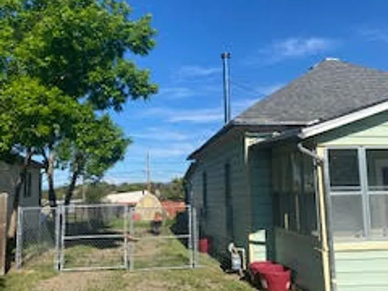 1405 Garfield Ave — Photo 25