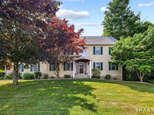 209 Lancaster Way, Cheshire, CT 06410