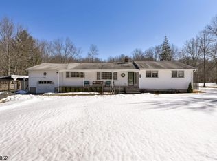 197 Old Forge Rd, Millington, NJ 07946