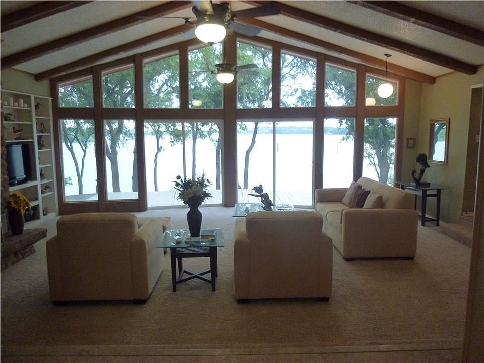 1st image of 244 NW Lake Dr